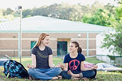 《漫威金刚狼》PPT证实PS5 Pro支持AI缩放技术